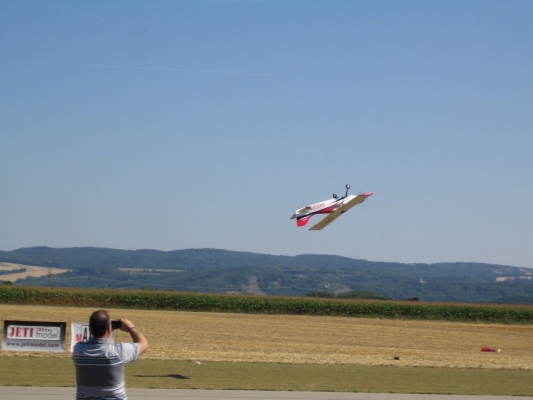 klikn�te pro zobrazen� p�vodn�ho obr�zku
 ============== 
JETI model meeting - 17.8.2013
