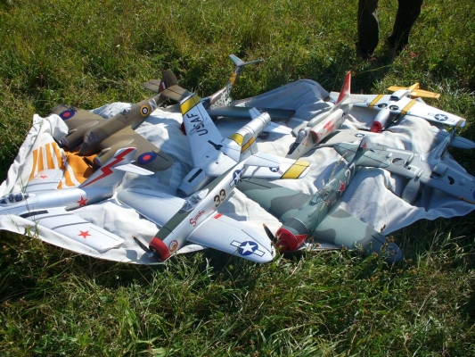 klikn�te pro zobrazen� p�vodn�ho obr�zku
 ============== 
Poh�r maket 2008
