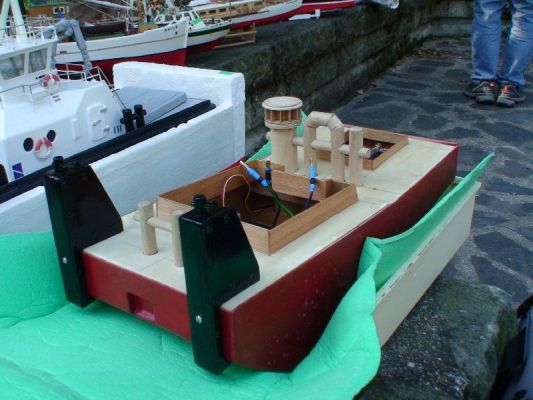 klikn�te pro zobrazen� p�vodn�ho obr�zku
 ============== 
Setk�n� lodn�ch model��� Olomouc - Fl�ra 22.09.2007
